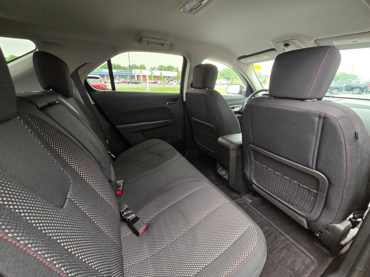 2016 Chevrolet Equinox AWD 4DR LT Photo