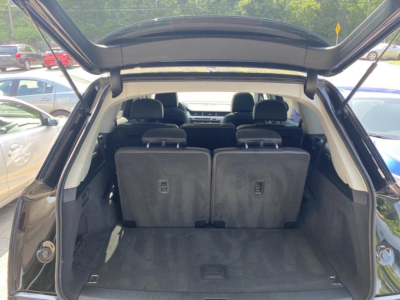 2019 Audi Q7 Komfort Photo