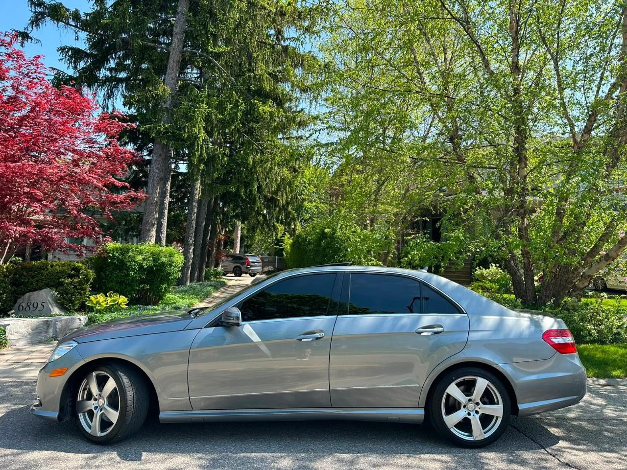 2013 Mercedes-Benz E-Class E 300 4MATIC Sedan Photo