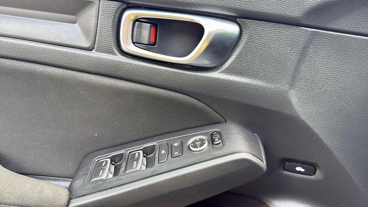 2022 Honda Civic Sport Photo