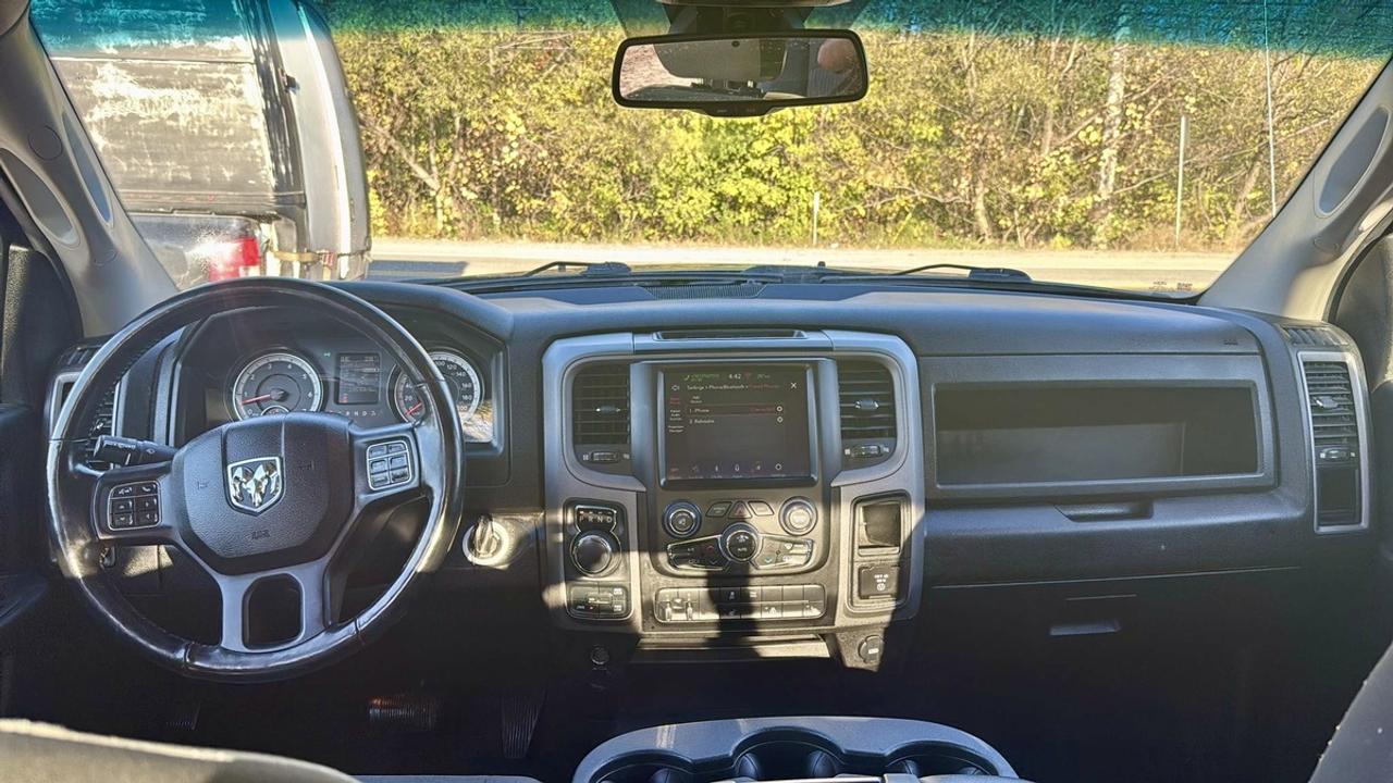 2021 RAM 1500 Classic TRADESMAN Photo
