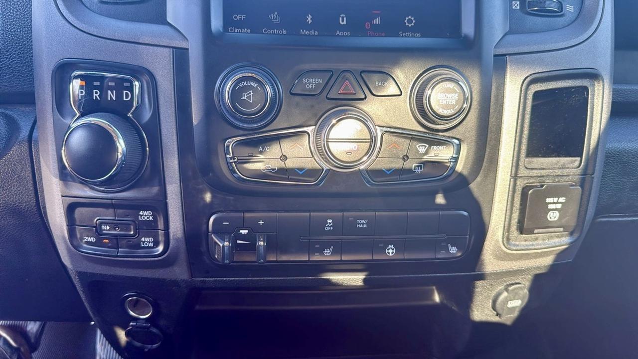 2021 RAM 1500 Classic TRADESMAN Photo