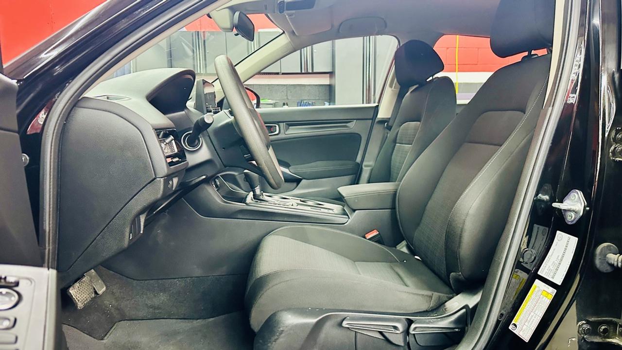 2022 Honda Civic LX Photo