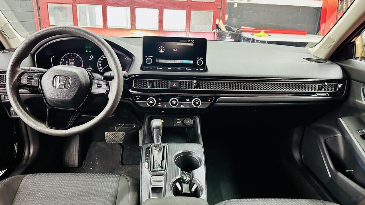 2022 Honda Civic LX Photo