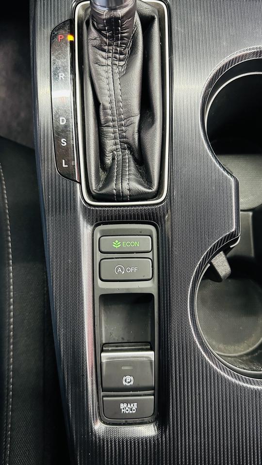 2022 Honda Civic LX Photo