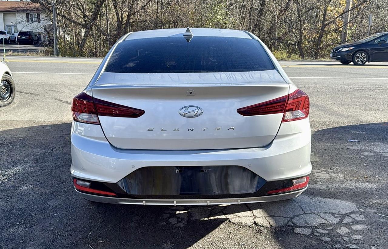 2019 Hyundai Elantra Limited Photo