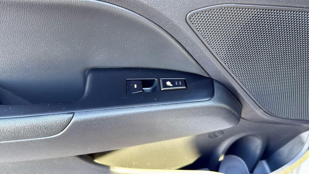 2019 Hyundai Elantra Limited Photo