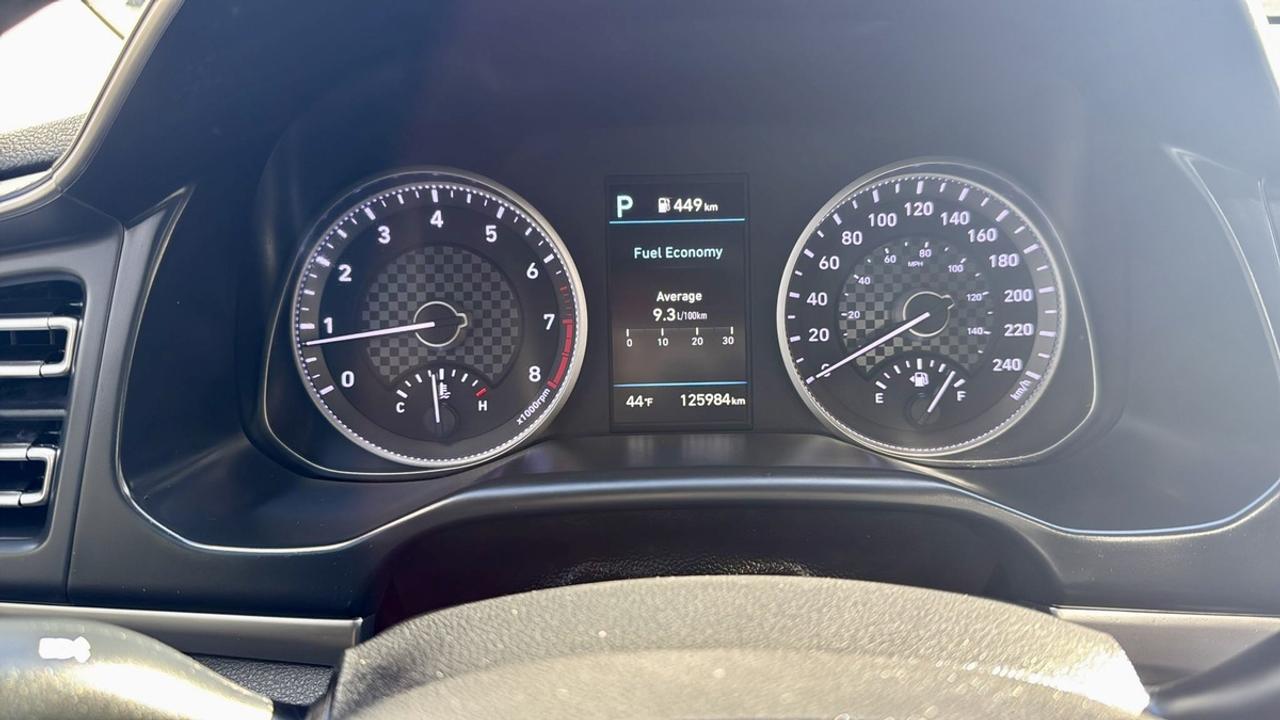 2019 Hyundai Elantra Limited Photo