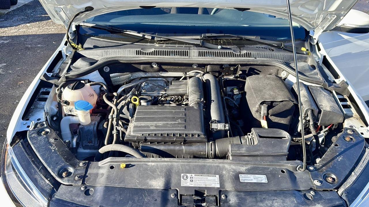 2019 Hyundai Elantra Limited Photo
