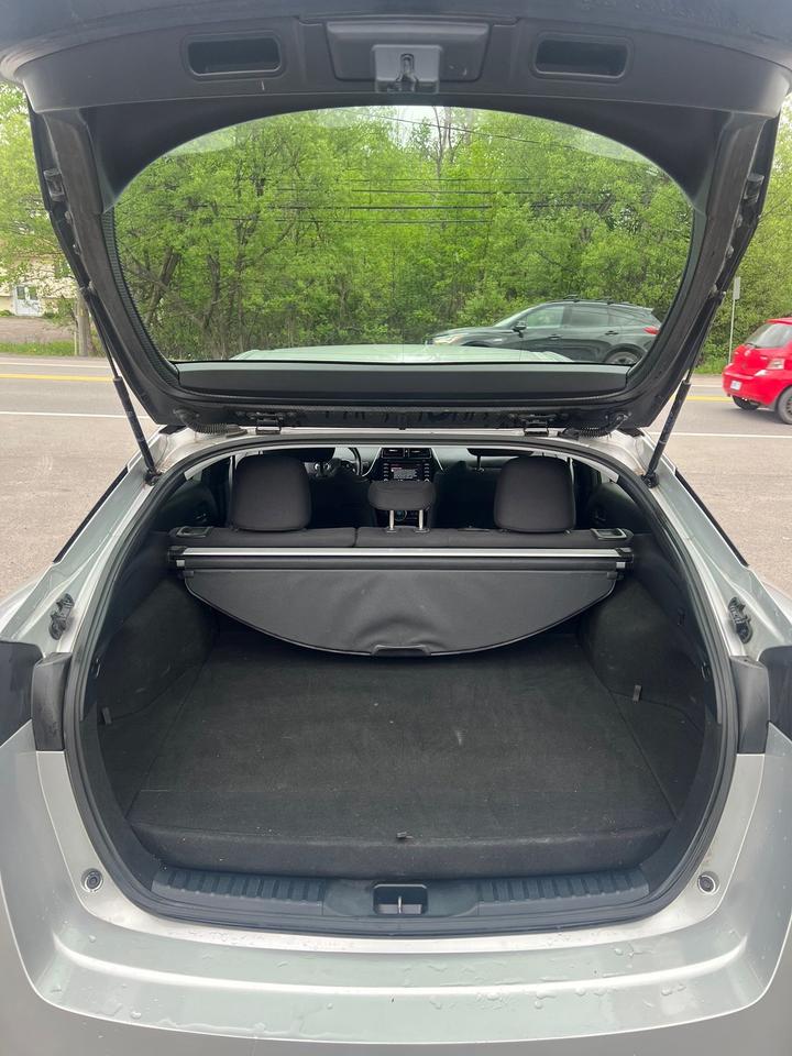 2020 Toyota Prius Prime Le Photo