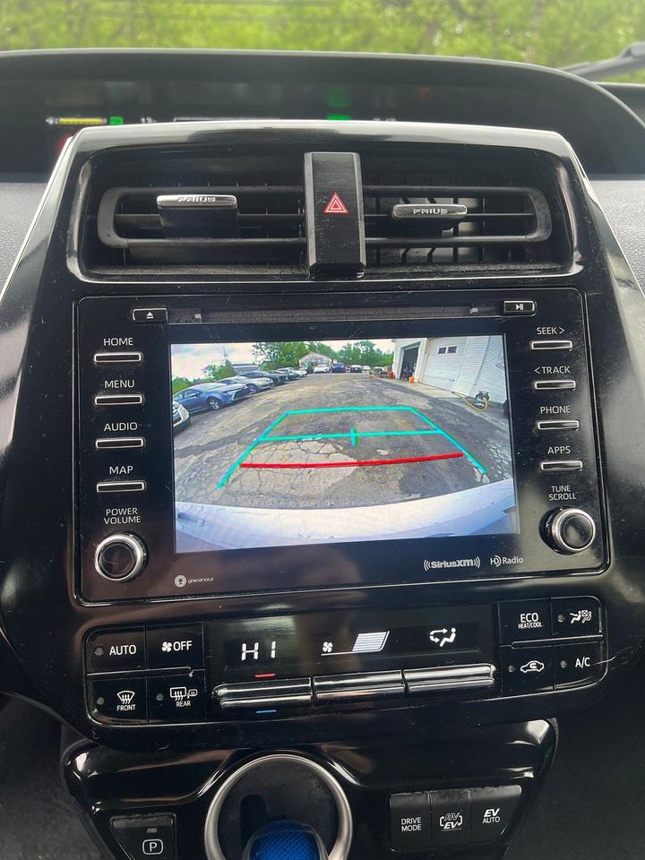 2020 Toyota Prius Prime Le Photo