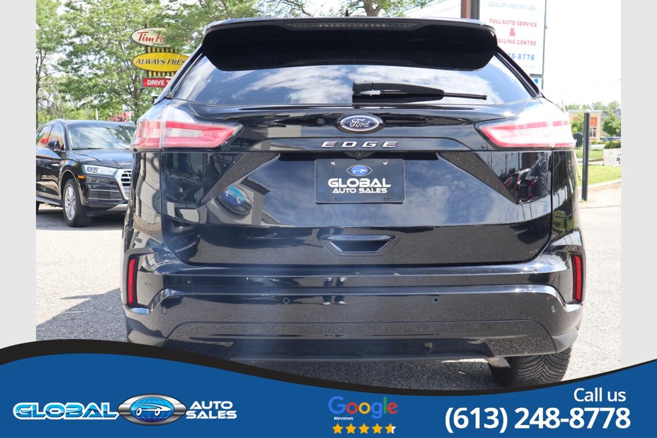 2024 Ford Edge SEL Photo