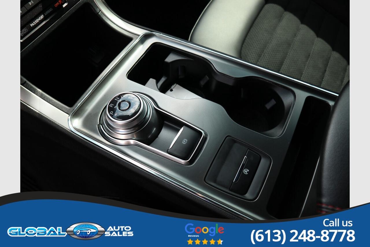 2024 Ford Edge SEL Photo