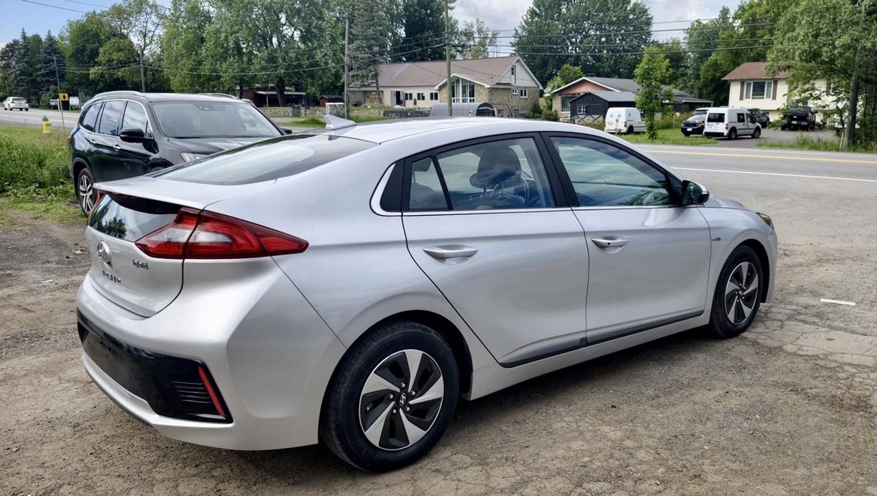2019 Hyundai IONIQ preferred Photo