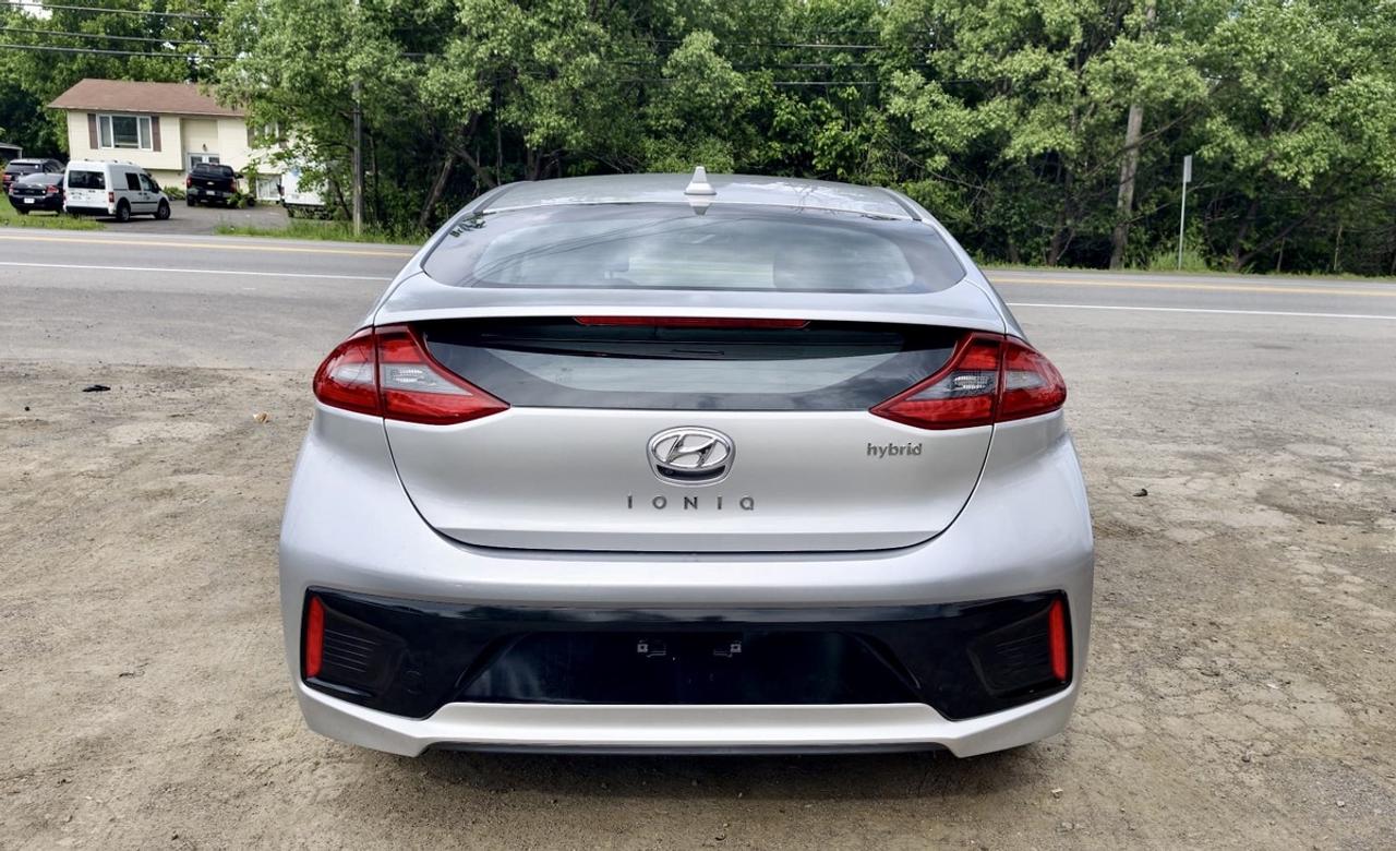 2019 Hyundai IONIQ preferred Photo