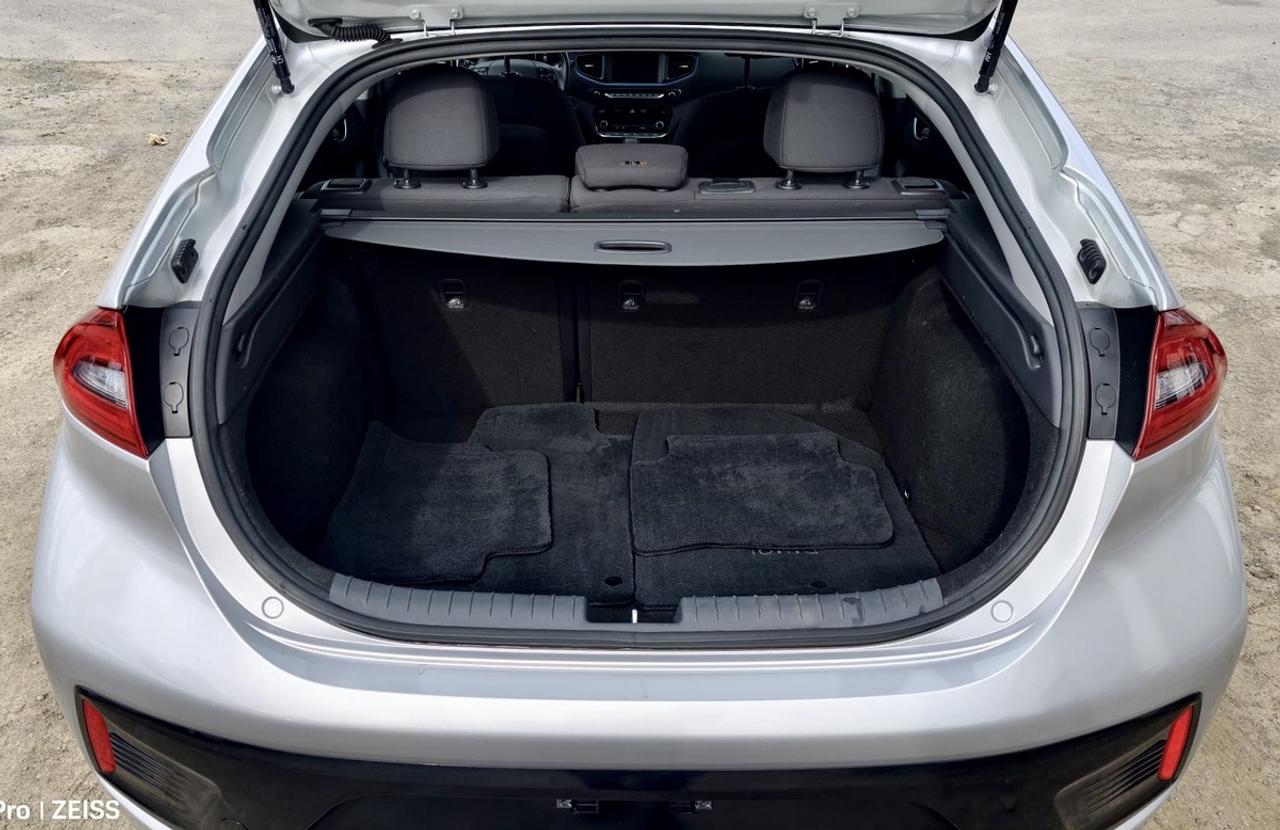 2019 Hyundai IONIQ preferred Photo