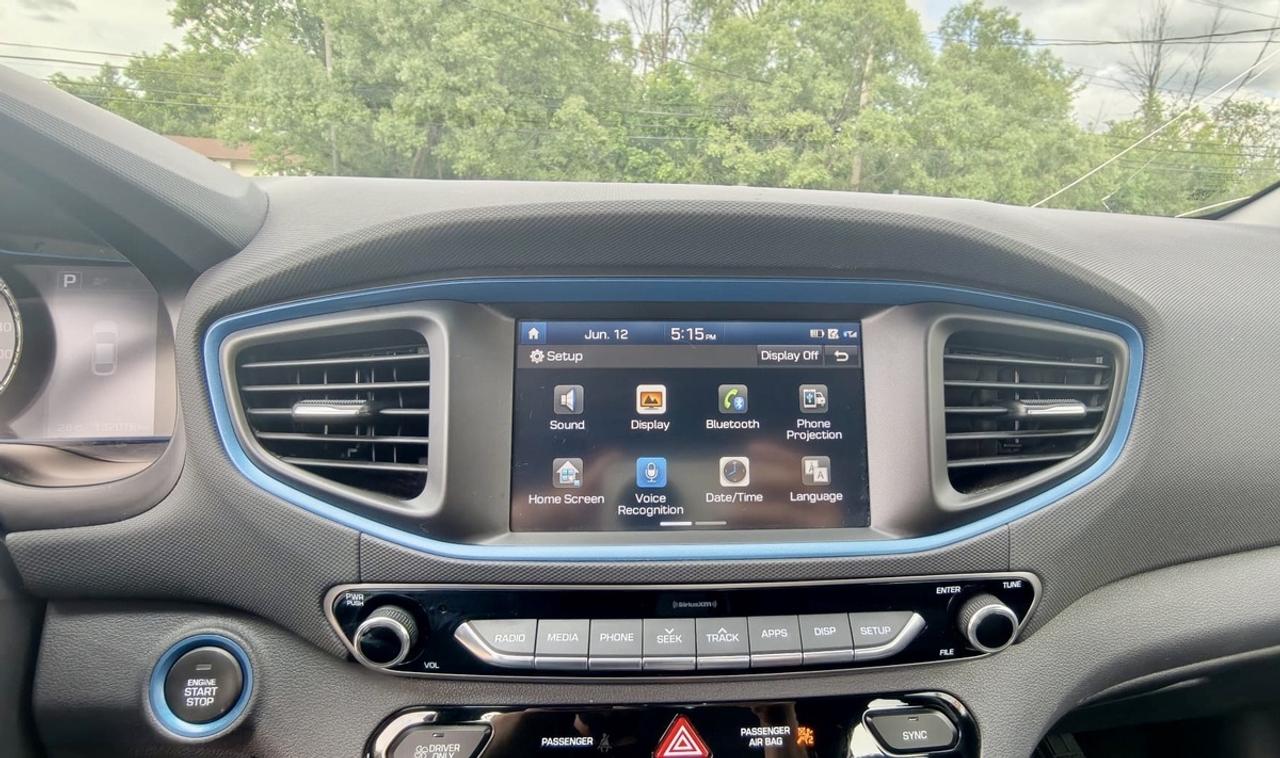 2019 Hyundai IONIQ preferred Photo