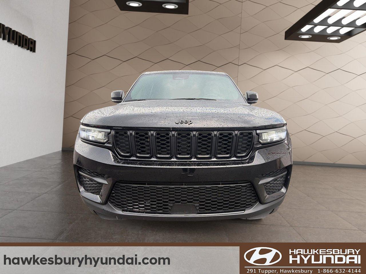 2024 Jeep Grand Cherokee Altitude Photo