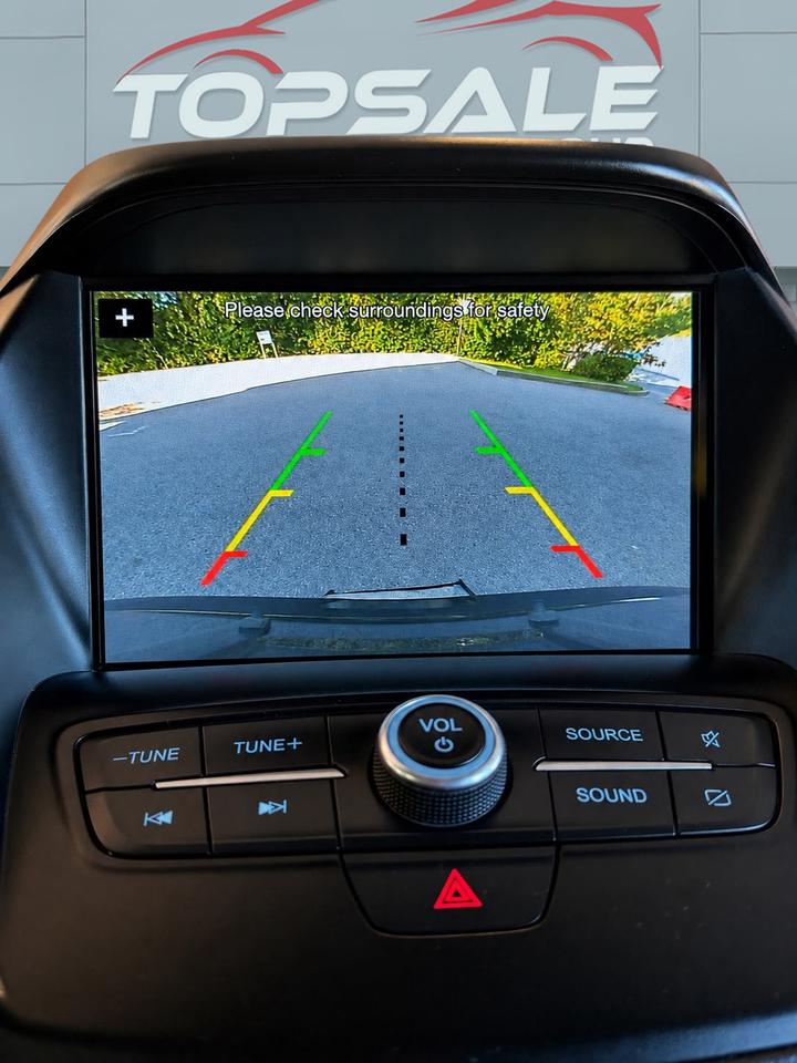 2019 Ford Escape SE Photo