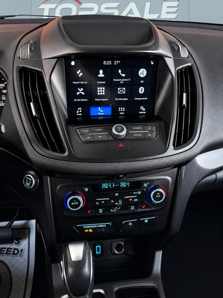 2019 Ford Escape SE Photo