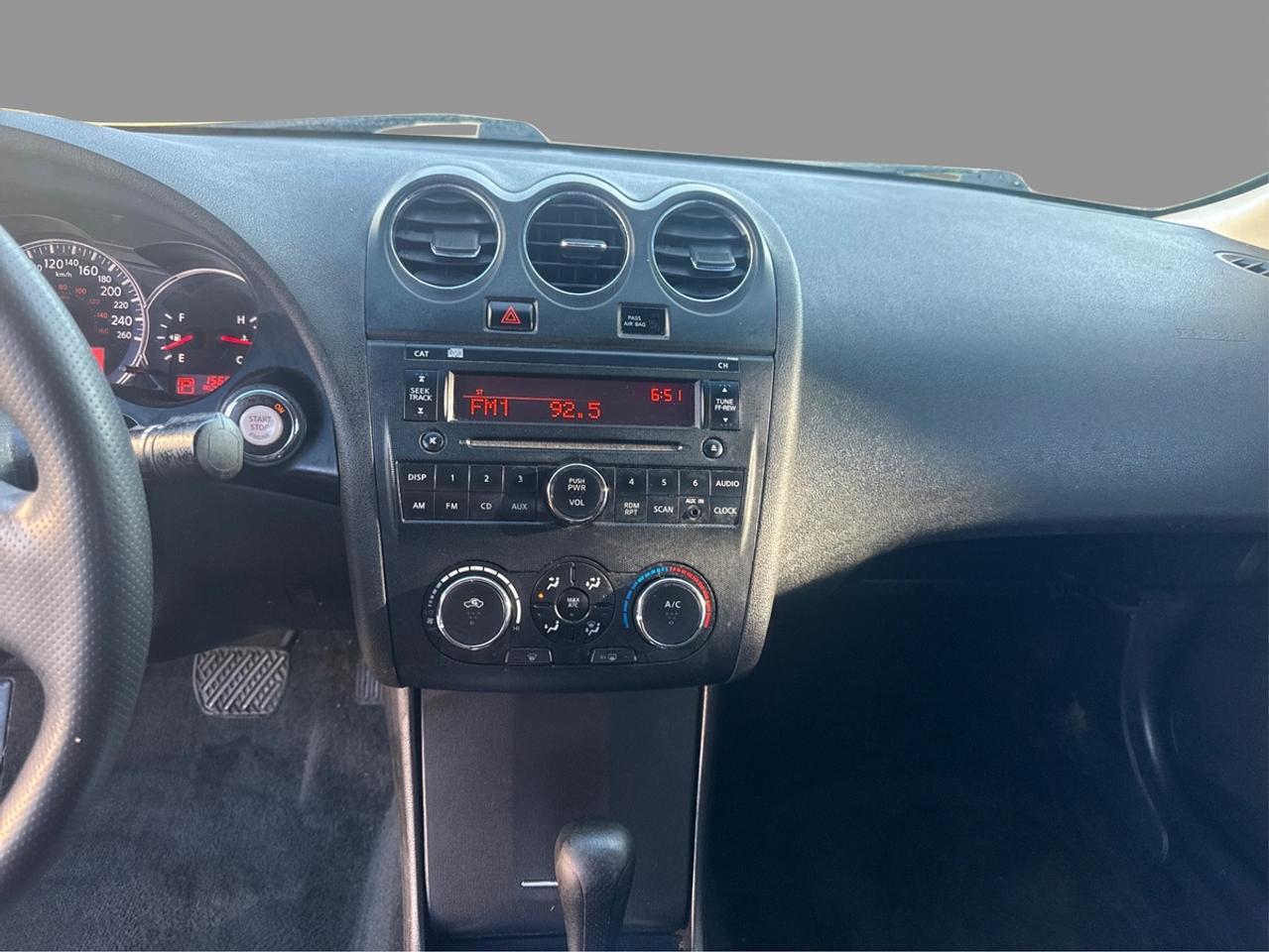 2012 Nissan Altima S Photo