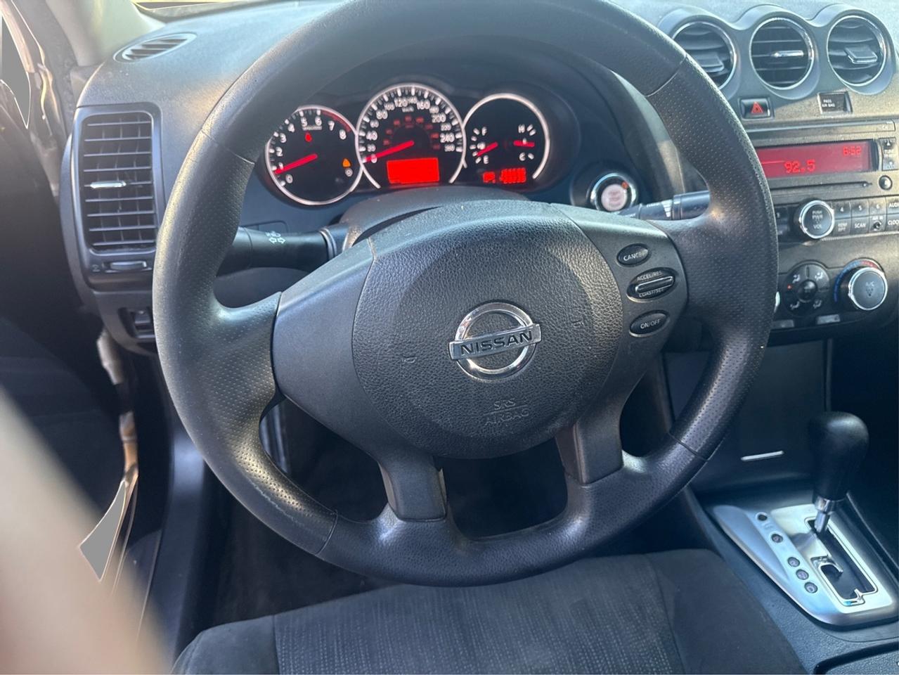 2012 Nissan Altima S Photo