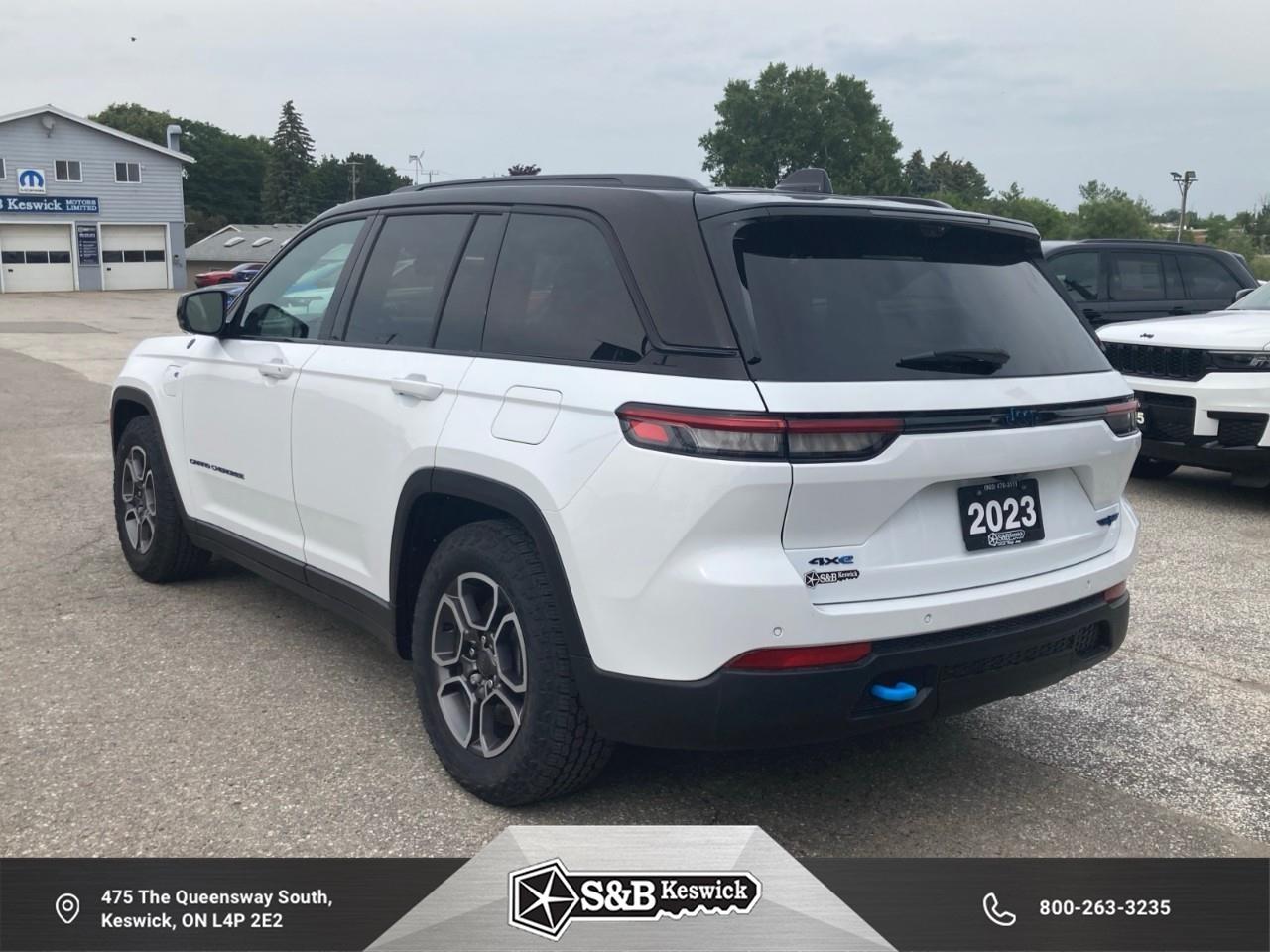 2023 Jeep Grand Cherokee 4xe Trailhawk 4dr 4x4 Photo