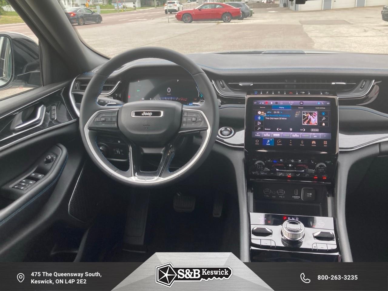 2023 Jeep Grand Cherokee 4xe Trailhawk 4dr 4x4 Photo