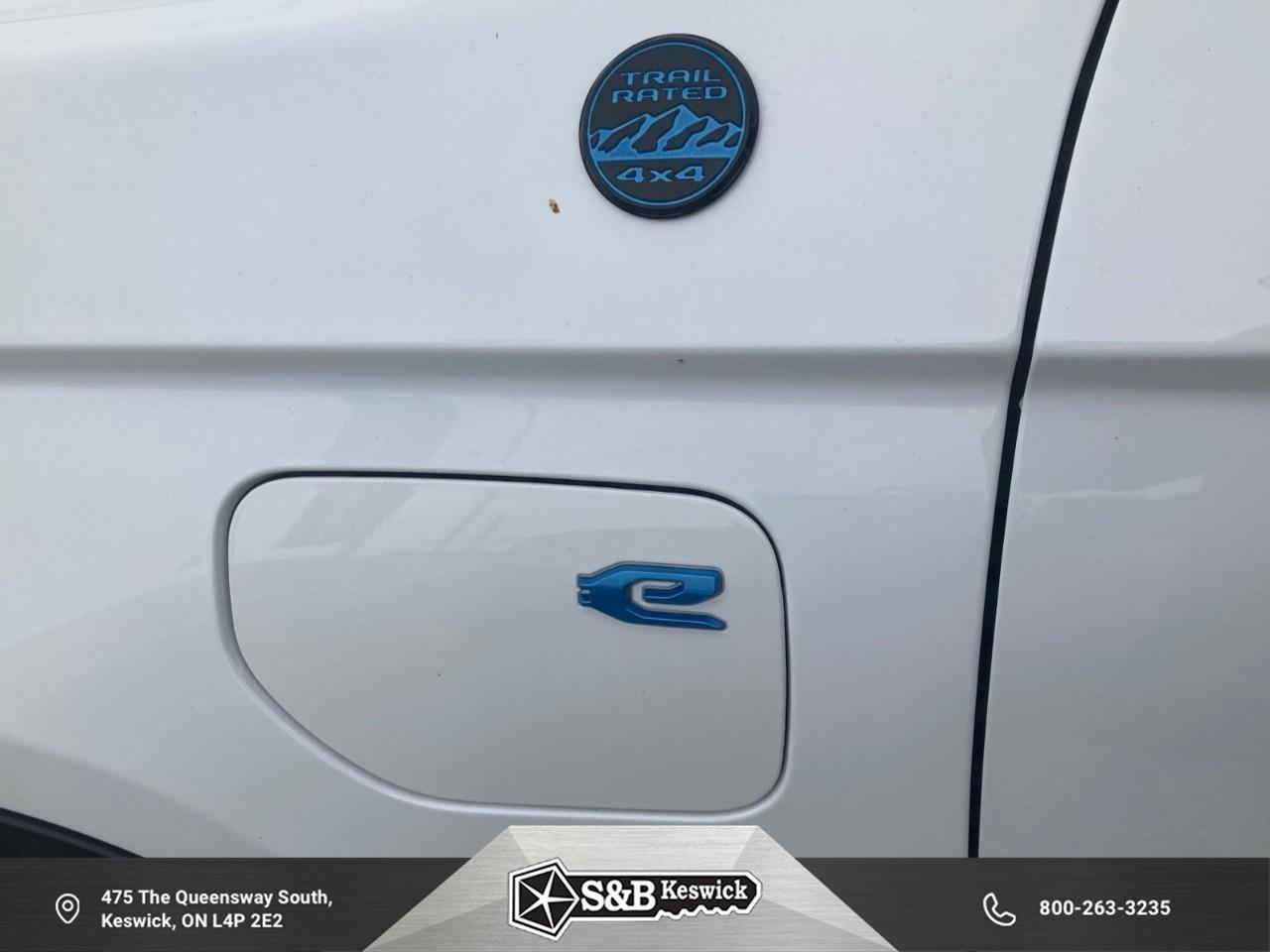 2023 Jeep Grand Cherokee 4xe Trailhawk 4dr 4x4 Photo