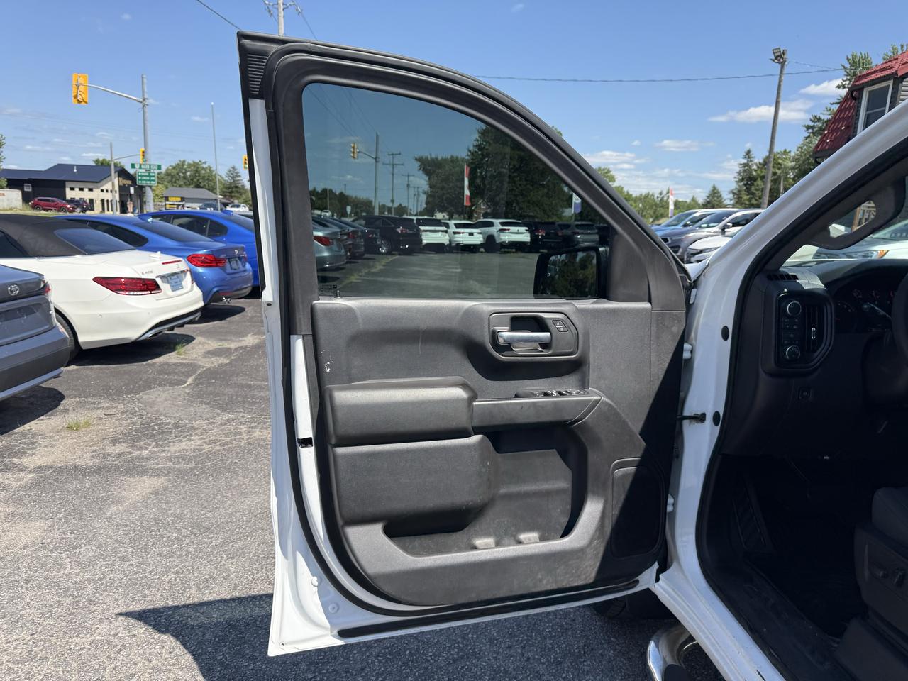 2022 Chevrolet Silverado 1500 4WD Crew Cab 157" Custom Photo