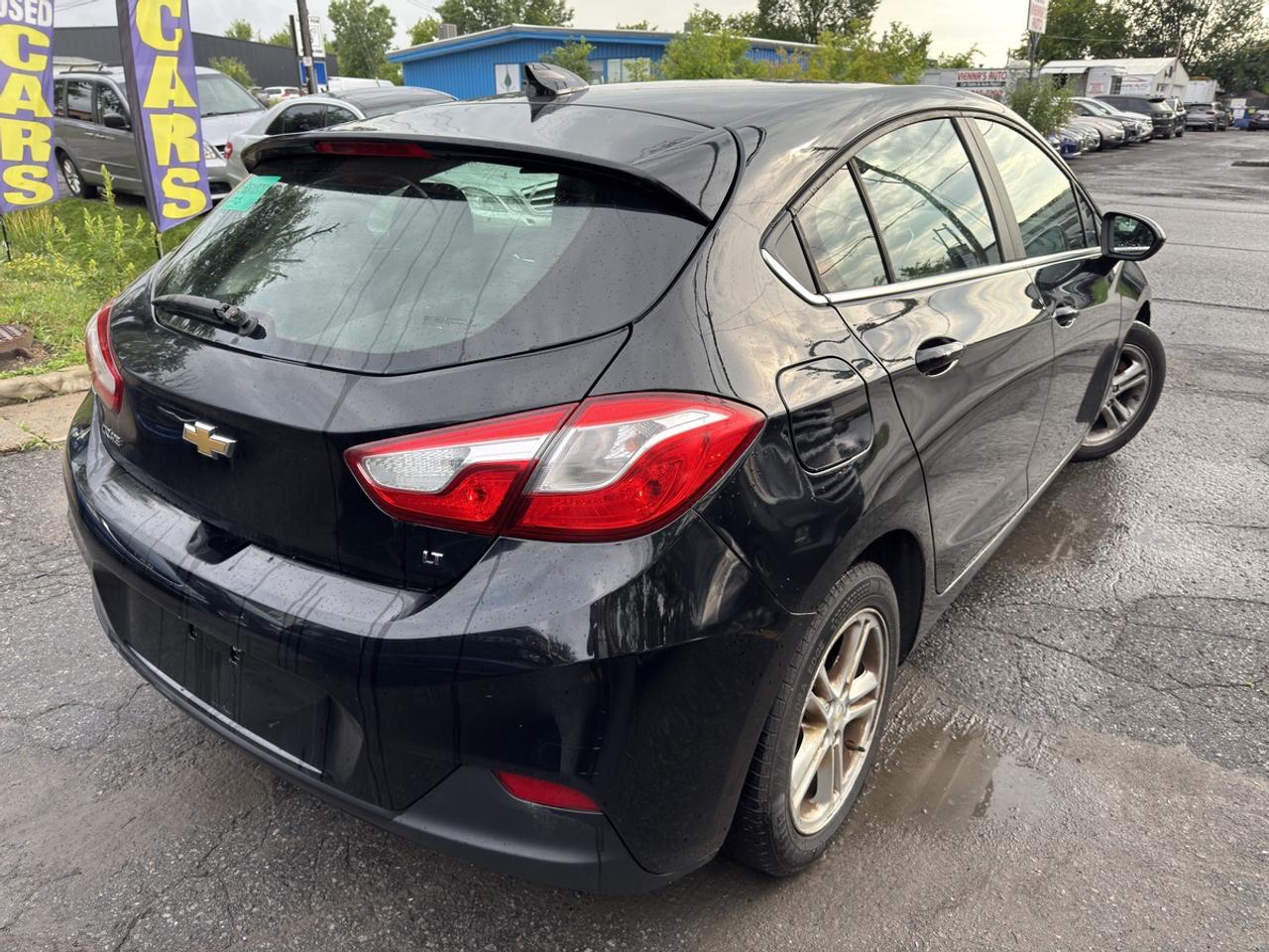 2018 Chevrolet Cruze LT Photo