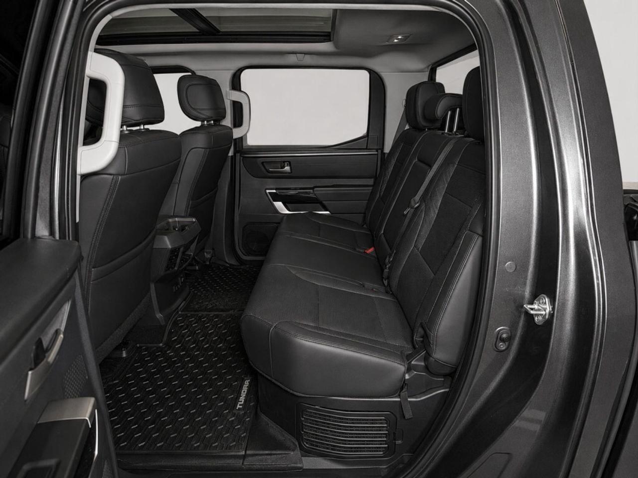 2022 Toyota Tundra Hybrid Limited AWD   Panoramic Sunroof   Leather Photo