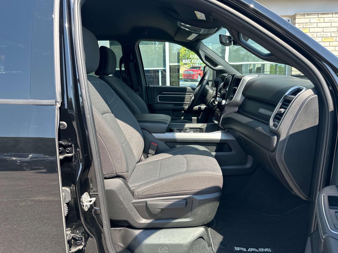 2024 RAM 2500 Big Horn Photo
