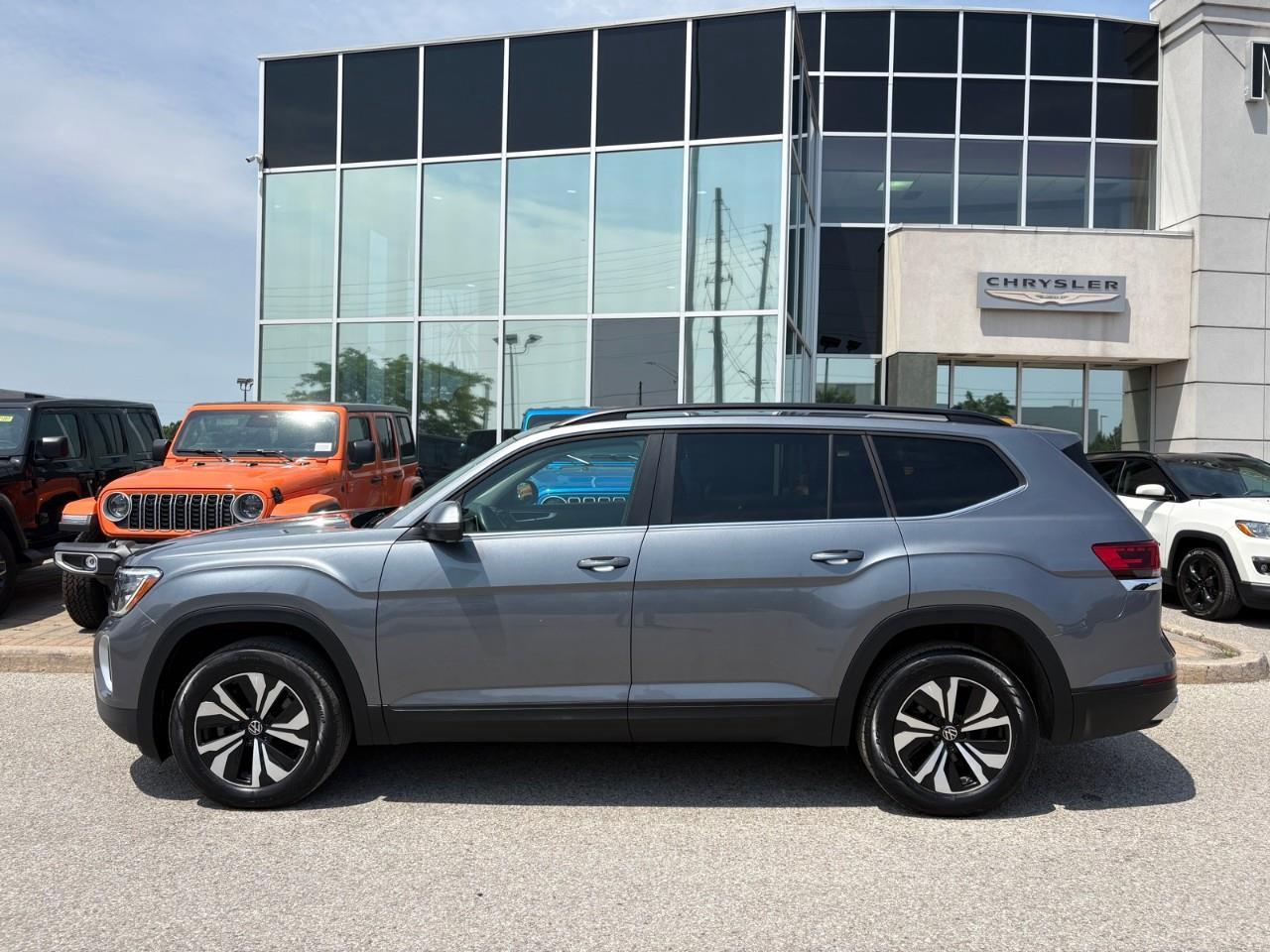 2024 Volkswagen Atlas 2.0 TSI Comfortline 4dr All-Wheel Drive 4MOTION Photo