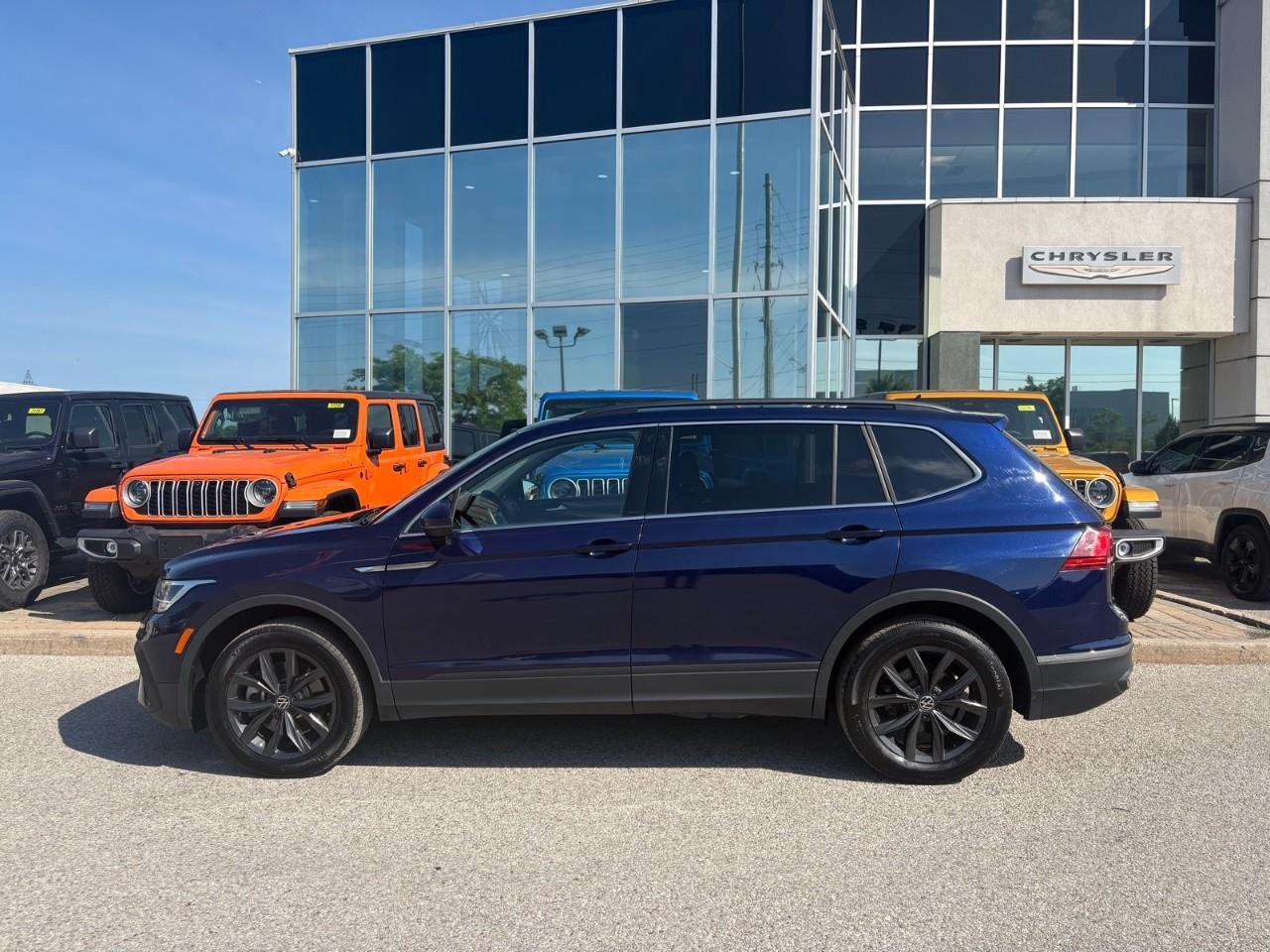 2024 Volkswagen Tiguan Comfortline 4dr All-wheel Drive 4MOTION Photo1