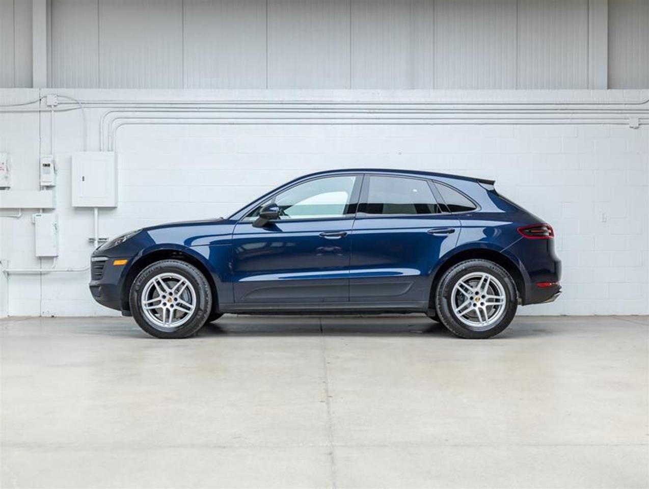 2018 Porsche Macan  Photo