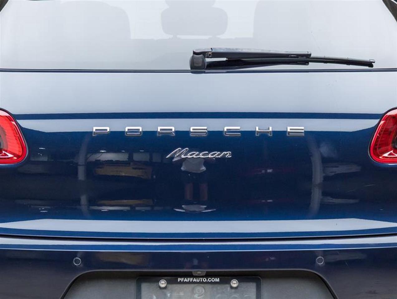 2018 Porsche Macan  Photo
