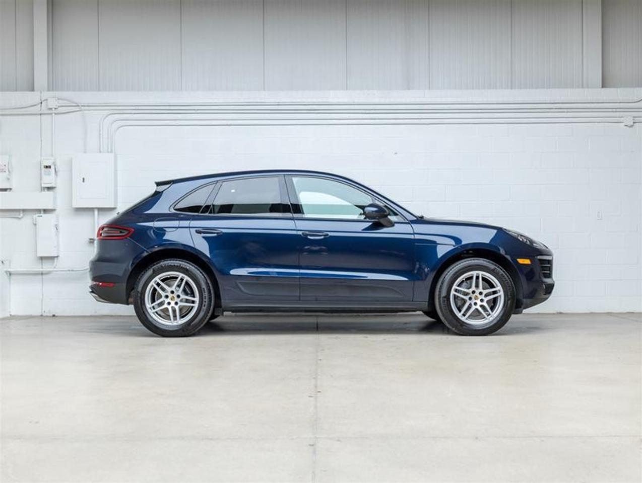 2018 Porsche Macan  Photo