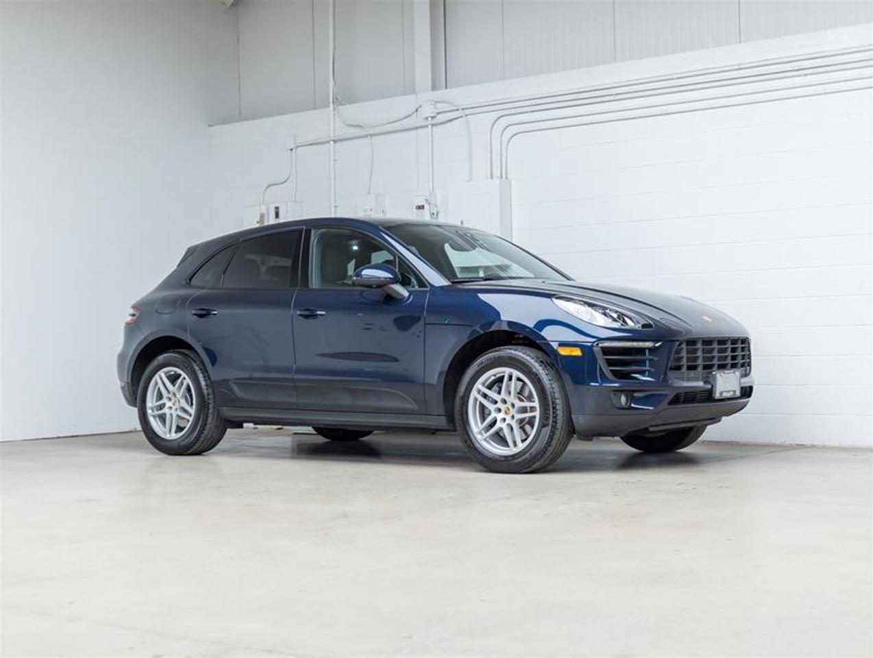 2018 Porsche Macan  Photo