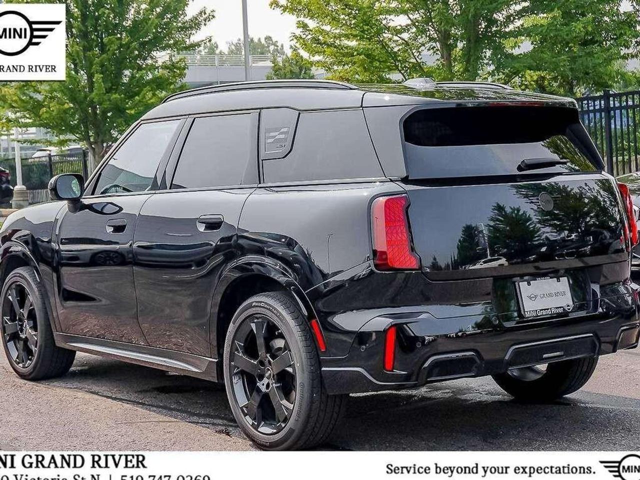 2025 MINI Countryman Cooper S 4dr All-Wheel Drive ALL4 Sport Utility Photo
