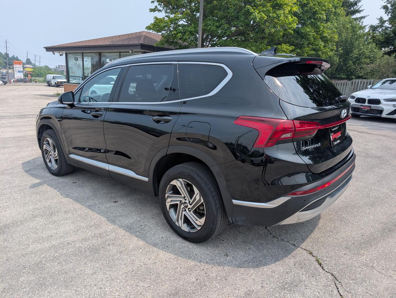 2023 Hyundai Santa Fe Preferred 4dr All-Wheel Drive Photo