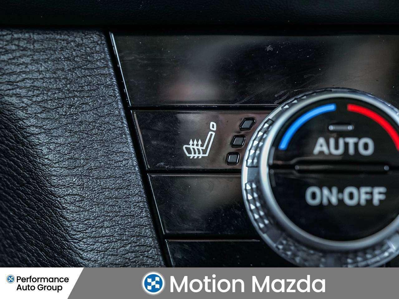 2024 Mitsubishi Outlander SE   AWD   Carplay   Sunroof Photo
