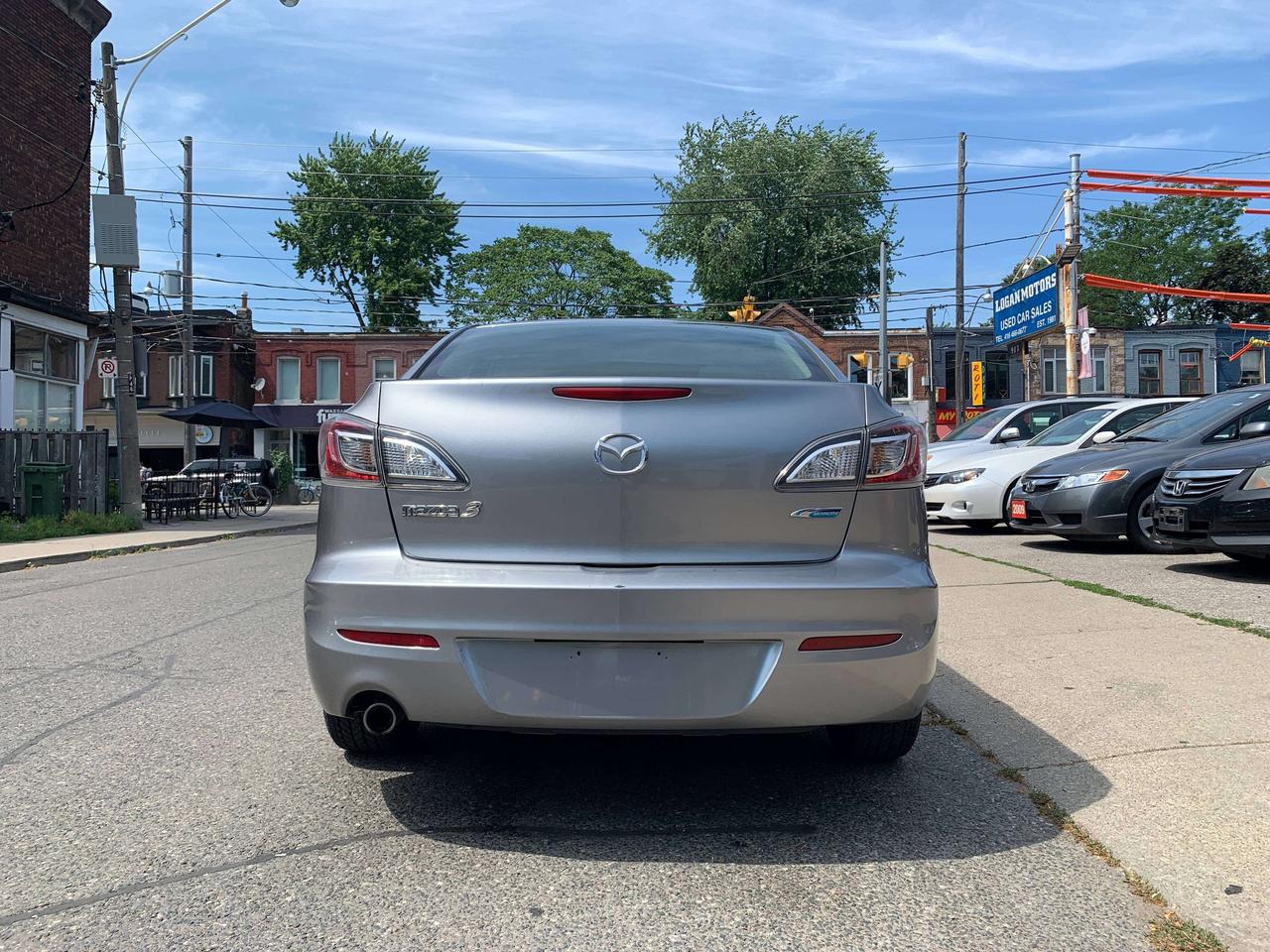 2012 Mazda 3 GS-SKY Photo