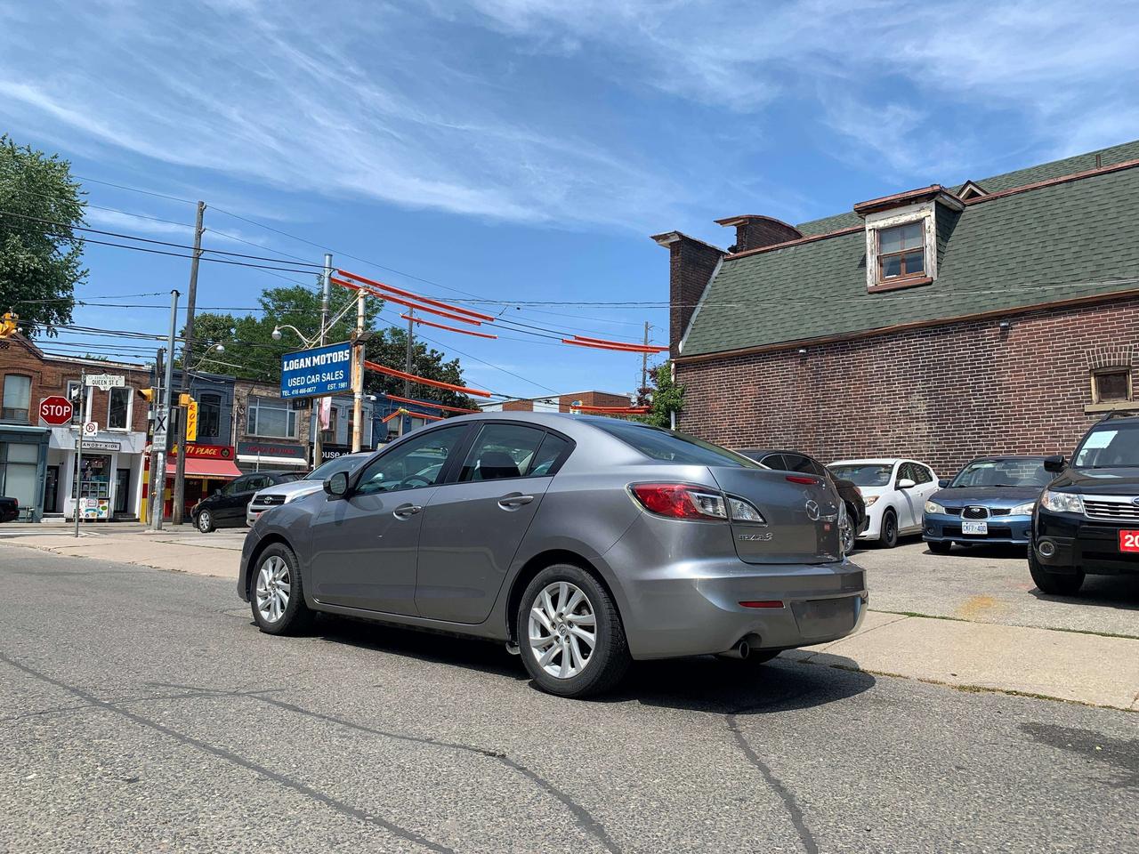 2012 Mazda 3 GS-SKY Photo