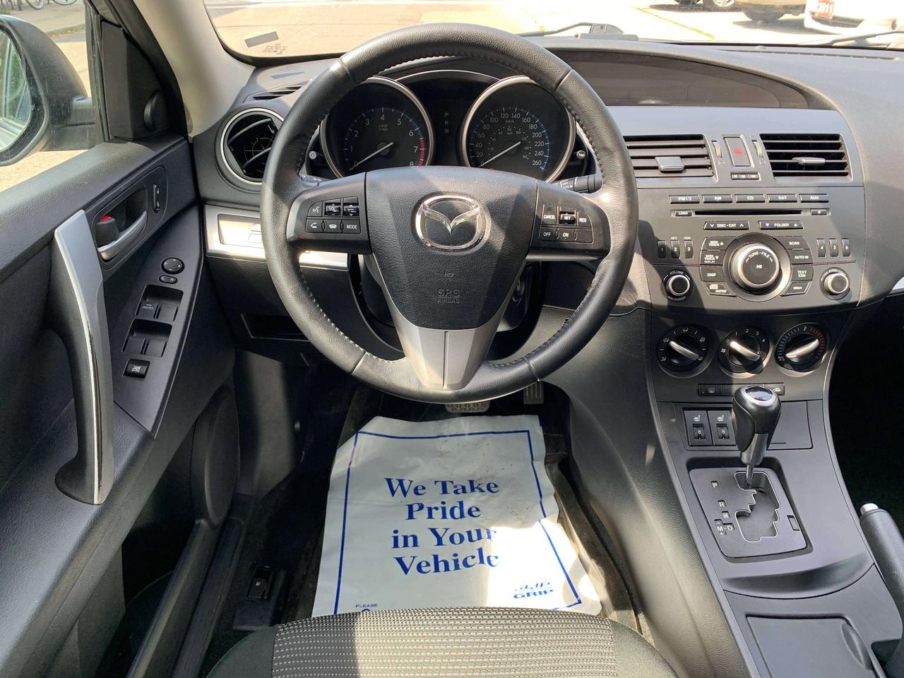 2012 Mazda 3 GS-SKY Photo