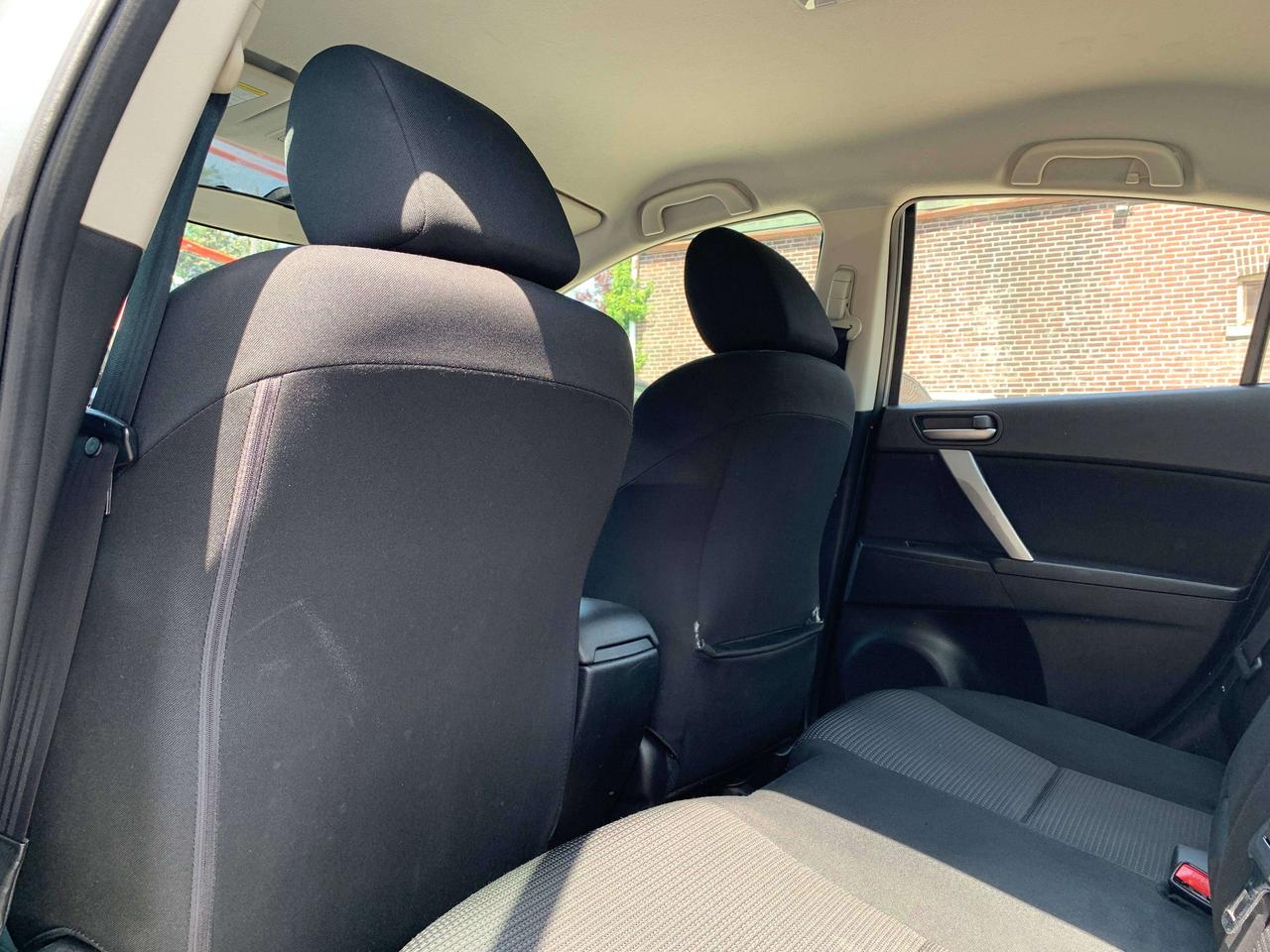 2012 Mazda 3 GS-SKY Photo