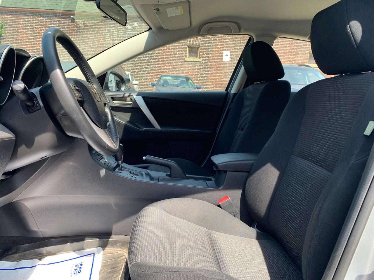 2012 Mazda 3 GS-SKY Photo