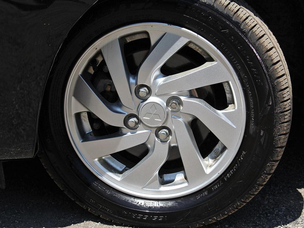 2024 Mitsubishi Mirage ES 4dr Hatchback Photo