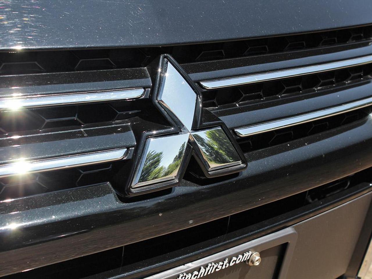 2024 Mitsubishi Mirage ES 4dr Hatchback Photo