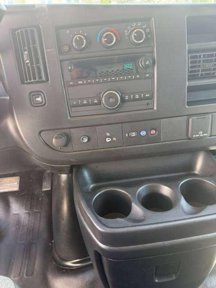 2023 Chevrolet Express 2500 No windows. Perfect condition.  Must be seen. Photo4